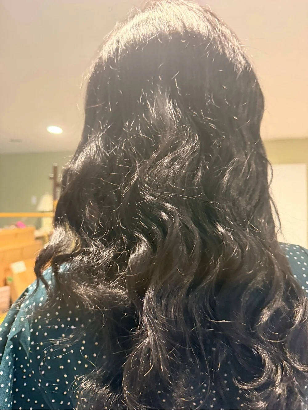 Black Wavy Women's Hair Extension - Unbranded